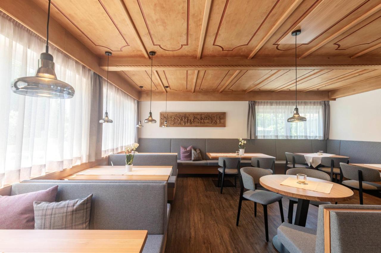 Wanderhotel Teiserhof Funes  Kültér fotó